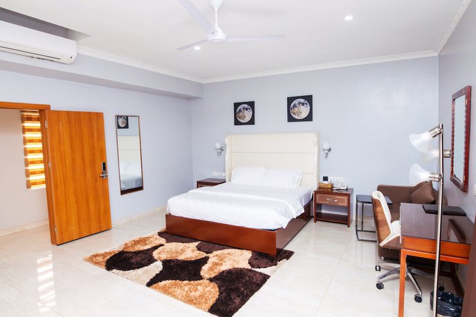 Imagen de la habitación del Hotel Crismon. Foto 4