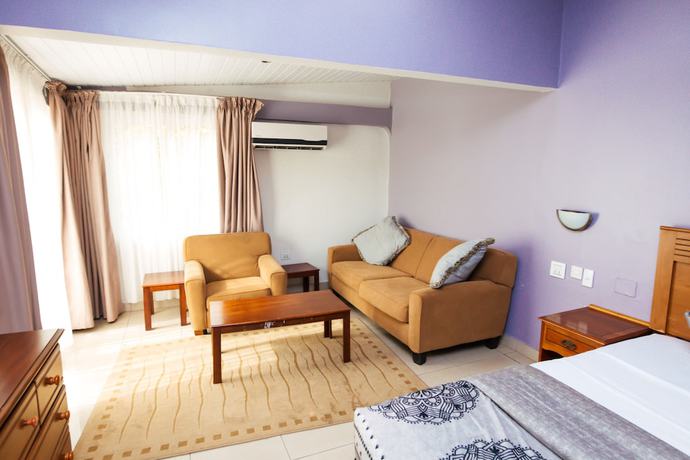 Imagen de la habitación del Hotel Crismon. Foto 12