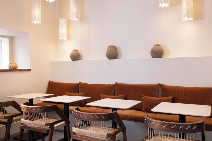 Imagen del bar/restaurante del Hotel Crisol Belle Epoque. Foto 2