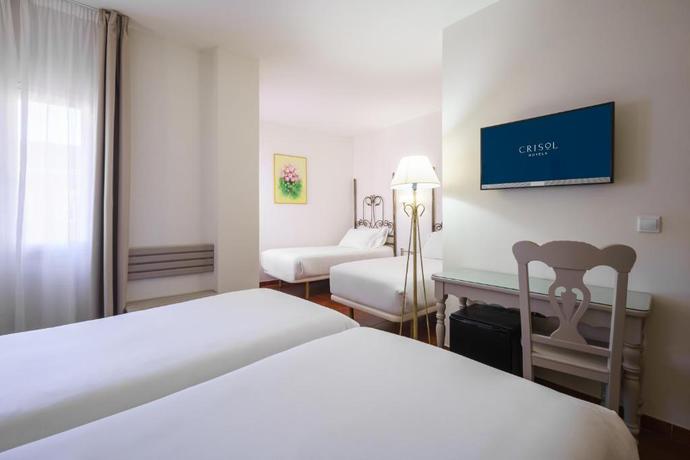 Imagen de la habitación del Hotel Crisol Chiclana. Foto 5