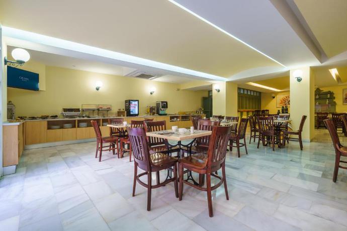 Imagen del bar/restaurante del Hotel Crisol Chiclana. Foto 3