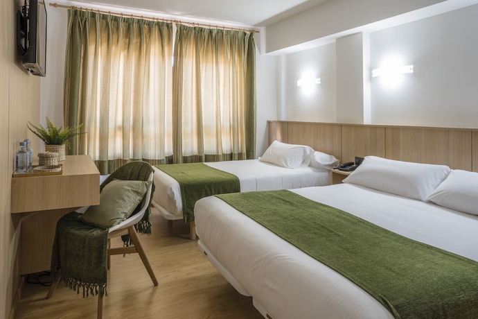 Imagen de la habitación del Hotel Crisol De Las Rías. Foto 4