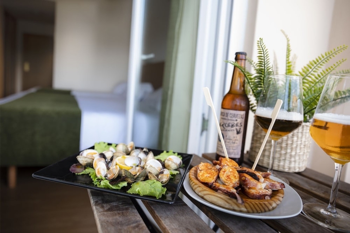 Imagen de la habitación del Hotel Crisol De Las Rías. Foto 10