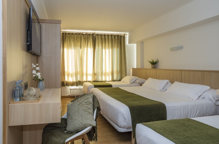 Imagen de la habitación del Hotel Crisol De Las Rías. Foto 11