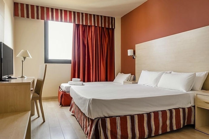 Imagen de la habitación del Hotel Crisol La Selva. Foto 8