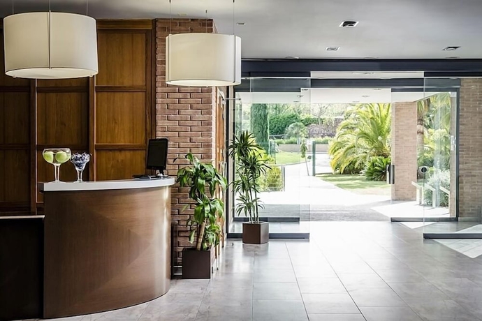 Imagen de los interiores del Hotel Crisol La Selva. Foto 16