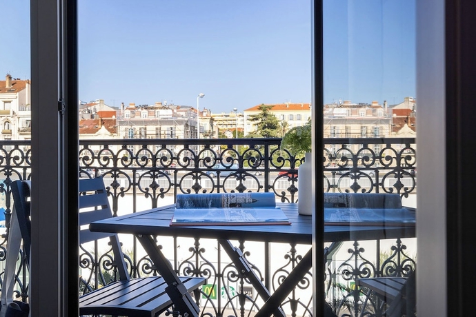 Imagen de la habitación del Hotel Crisol Lumi&egrave;re. Foto 7