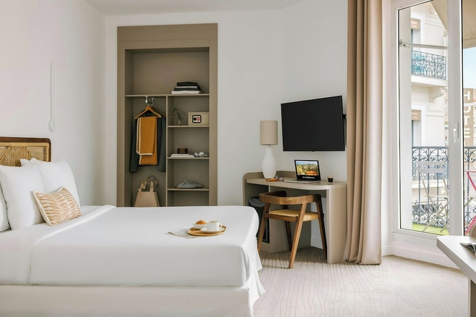 Imagen general del Hotel Crisol Lumi&egrave;re. Foto 1