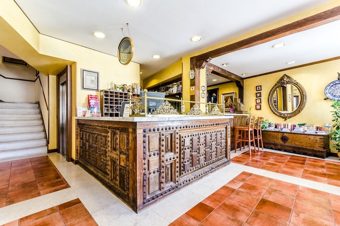 Imagen de los interiores del Hotel Crisol Mesón Del Cid. Foto 18