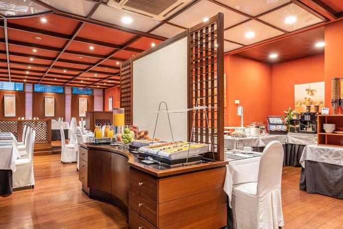 Imagen de los interiores del Hotel Crisol Puerta de Burgos. Foto 14