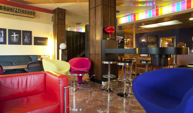 Imagen del bar/restaurante del Hotel Crisol Quindós. Foto 3