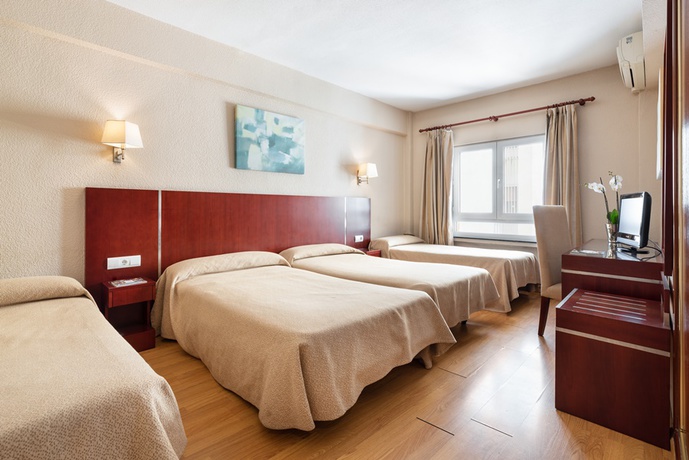 Imagen de la habitación del Hotel Crisol Riosol. Foto 7