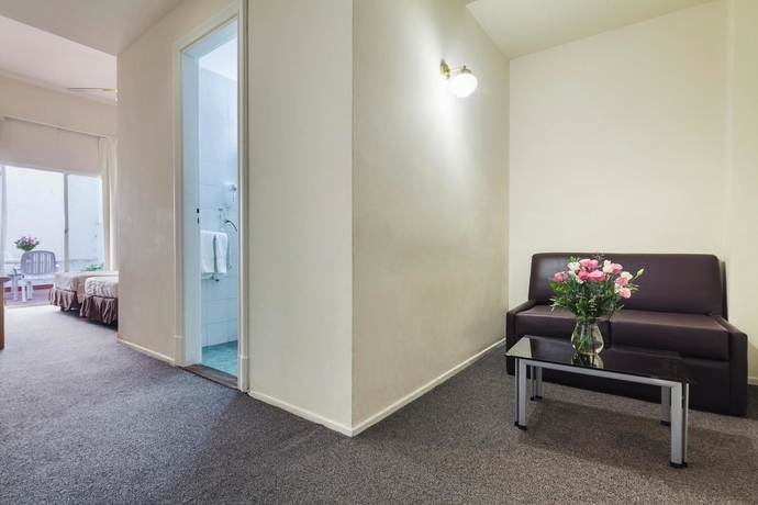 Imagen de la habitación del Hotel Crisol Suites Catalinas. Foto 12