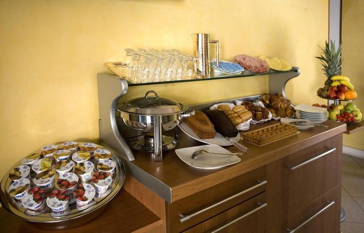 Imagen general del Hotel Criss. Foto 2