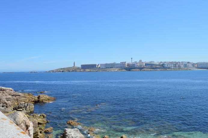 Imagen de los exteriores del Hotel Cristal 2. Foto 11