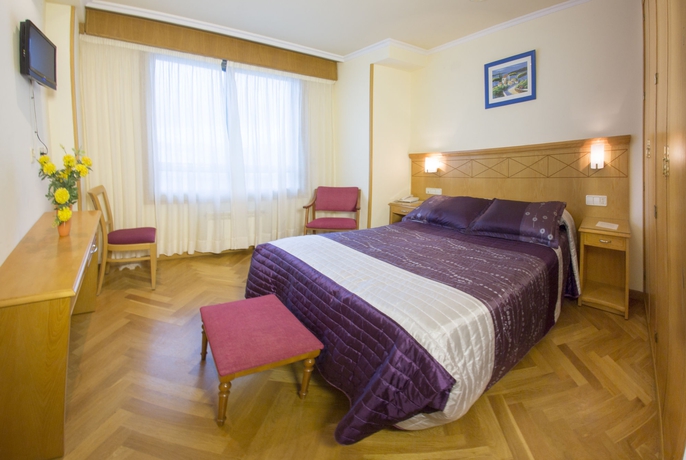 Imagen de la habitación del Hotel Cristal 2. Foto 7