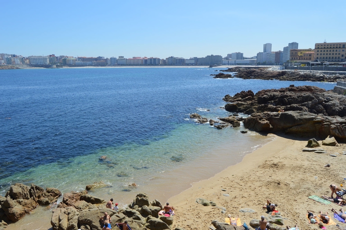 Imagen de los exteriores del Hotel Cristal 2. Foto 14