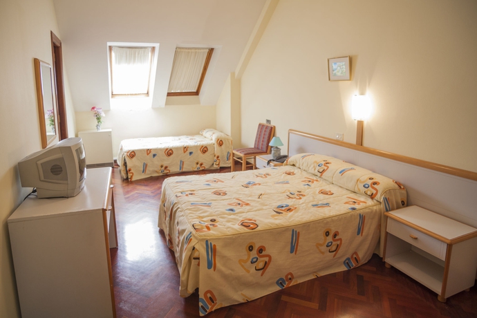 Imagen de la habitación del Hotel Cristal, A Coruña. Foto 2