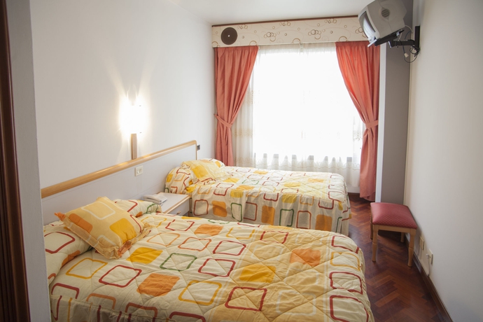 Imagen de la habitación del Hotel Cristal, A Coruña. Foto 3