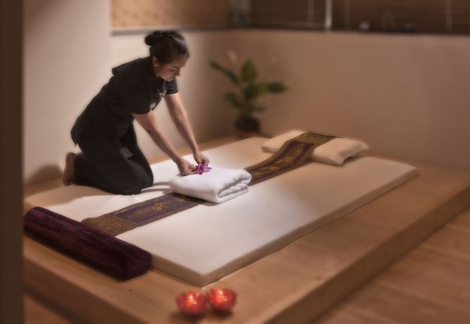 Imagen de los interiores del Hotel Cristal Abu Dhabi. Foto 9