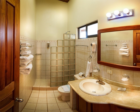 Imagen de la habitación del Hotel Cristal Ballena Boutique and Spa. Foto 9