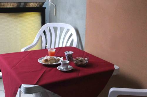 Imagen del bar/restaurante del Hotel Cristal, Bari. Foto 2