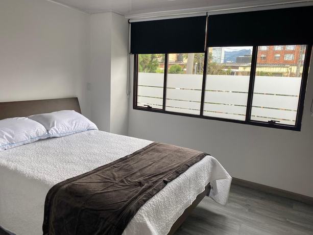Imagen de la habitación del Hotel Cristal, Bogot&aacute;. Foto 16