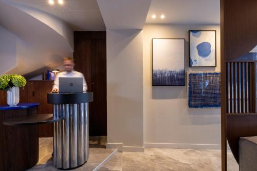 Imagen general del Hotel Cristal Champs-Elys&eacute;es. Foto 3