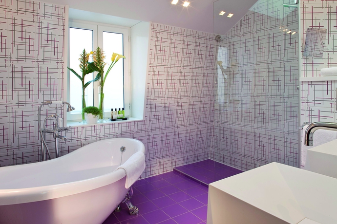 Imagen de la habitación del Hotel Cristal Champs-Elysées. Foto 4