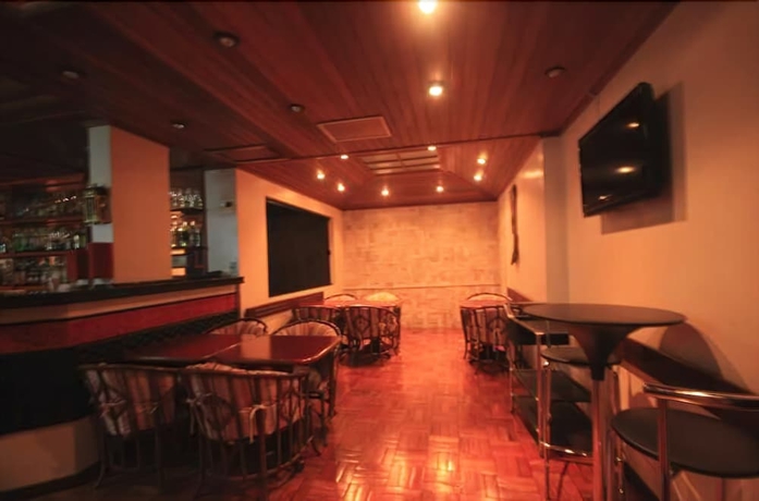 Imagen del bar/restaurante del Hotel Cristal Executive. Foto 2