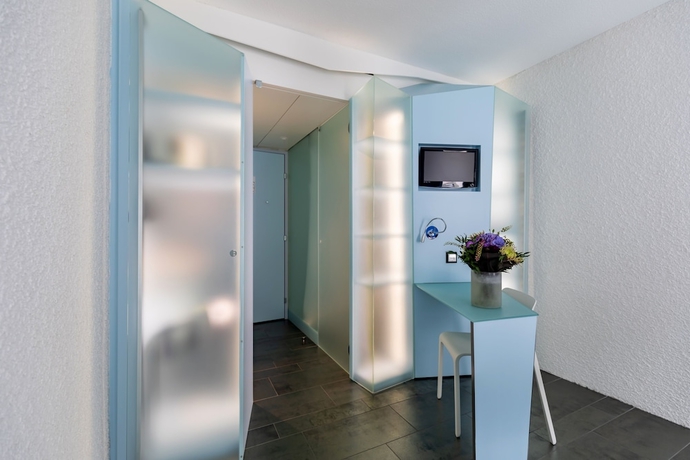 Imagen de la habitación del Hotel Cristal, Ginebra. Foto 11