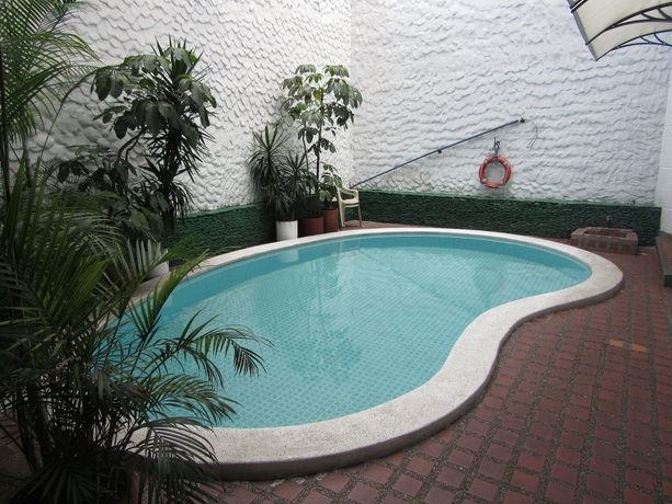 Imagen de la piscina del Hotel Cristal, MEDELLIN. Foto 19