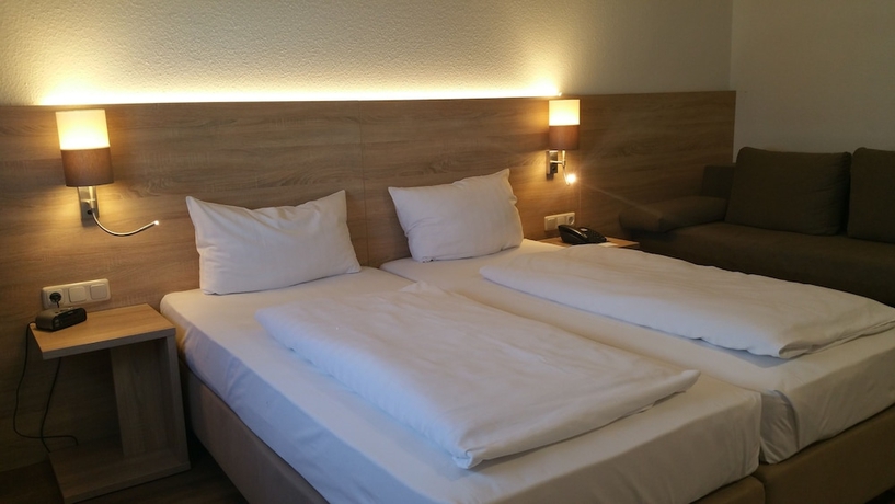 Imagen de la habitación del Hotel Cristal, Nuremberg. Foto 8