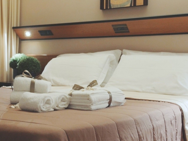 Imagen de la habitación del Hotel Cristal Palace, Andria. Foto 6