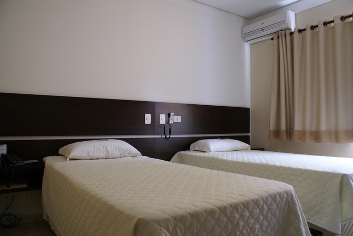 Imagen de la habitación del Hotel Cristal Palace Inn. Foto 10