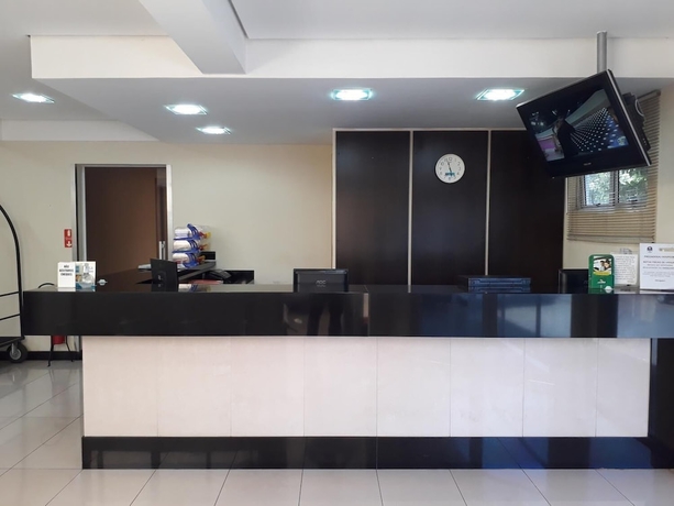 Imagen de los interiores del Hotel Cristal Palace Inn. Foto 18