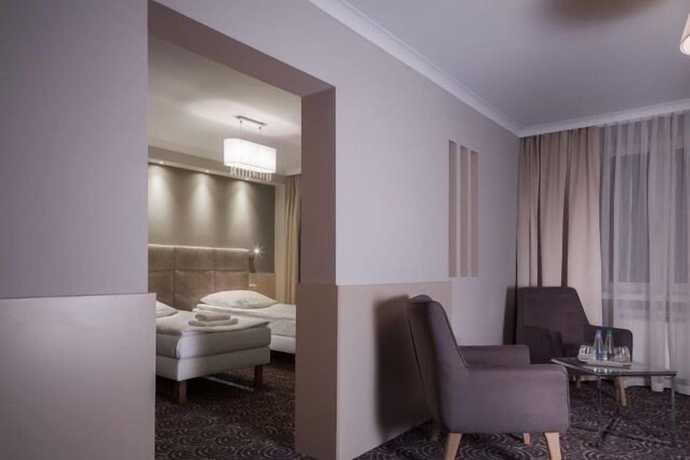 Imagen de la habitación del Hotel Cristal Park, Tarnow. Foto 2