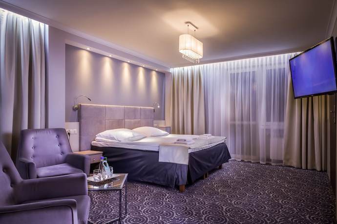 Imagen de la habitación del Hotel Cristal Park, Tarnow. Foto 5