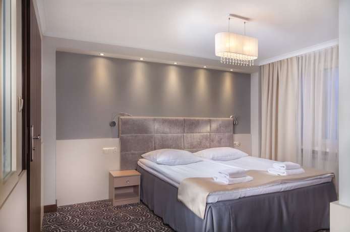 Imagen de la habitación del Hotel Cristal Park, Tarnow. Foto 12