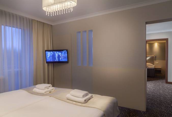 Imagen de la habitación del Hotel Cristal Park, Tarnow. Foto 16
