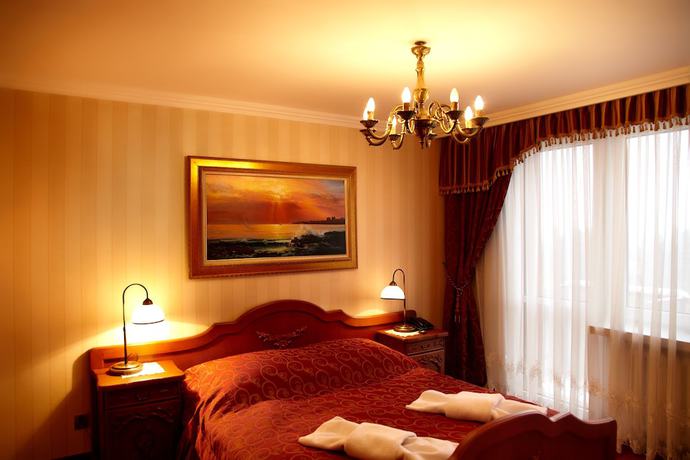 Imagen de la habitación del Hotel Cristal Park, Tarnow. Foto 18