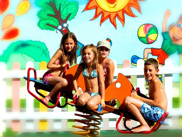 Imagen de los exteriores del Hotel Cristal Praia Resort and Spa. Foto 18