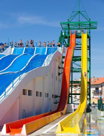 Imagen general del Hotel Cristal Praia Resort and Spa. Foto 8