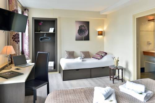 Imagen de la habitación del Hotel Cristal Restaurant. Foto 15