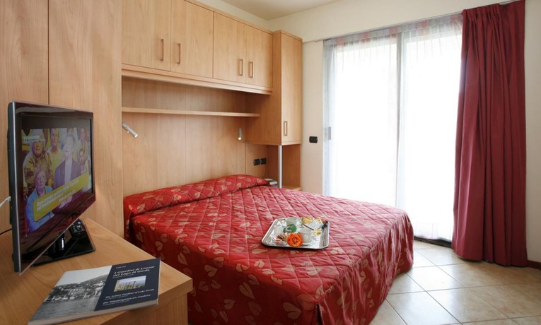 Imagen de la habitación del Hotel Cristal, Sirmione. Foto 12