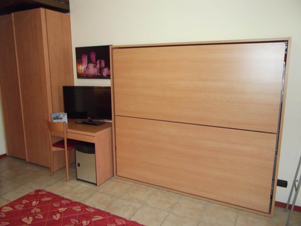 Imagen de la habitación del Hotel Cristal, Sirmione. Foto 13