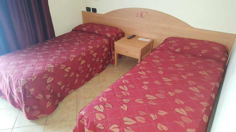 Imagen de la habitación del Hotel Cristal, Sirmione. Foto 16