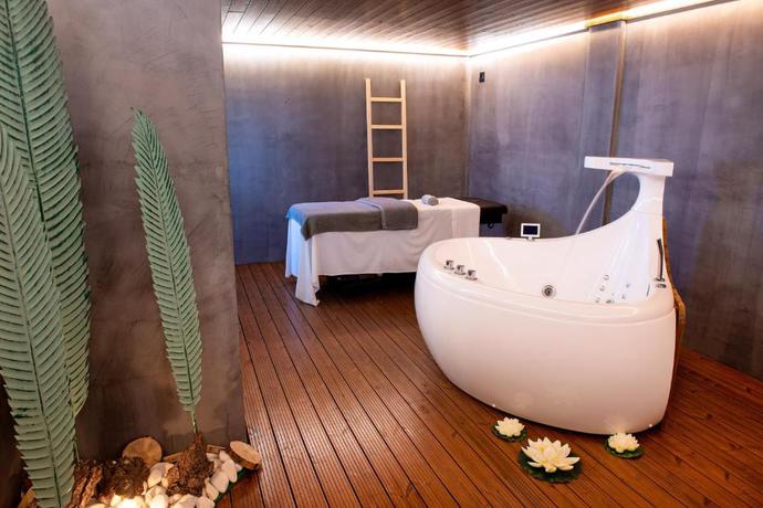 Imagen de los interiores del Hotel Cristal Vieira Praia and Spa. Foto 18