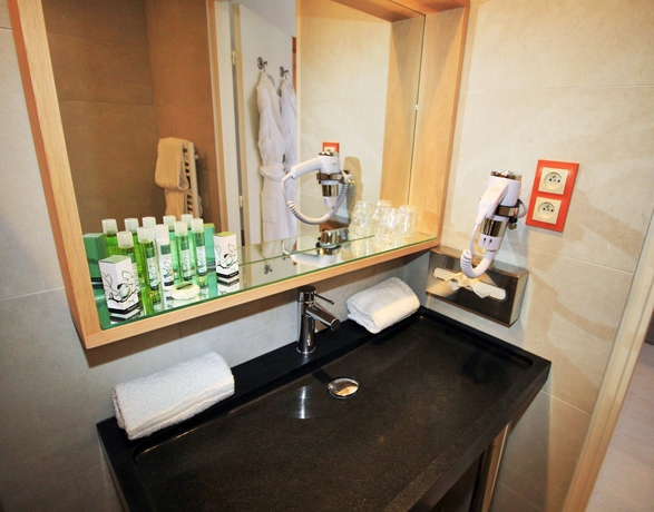 Imagen de la habitación del Hotel Cristal and Spa. Foto 10