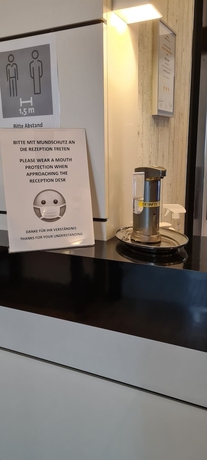 Imagen de los interiores del Hotel Cristall. Foto 17